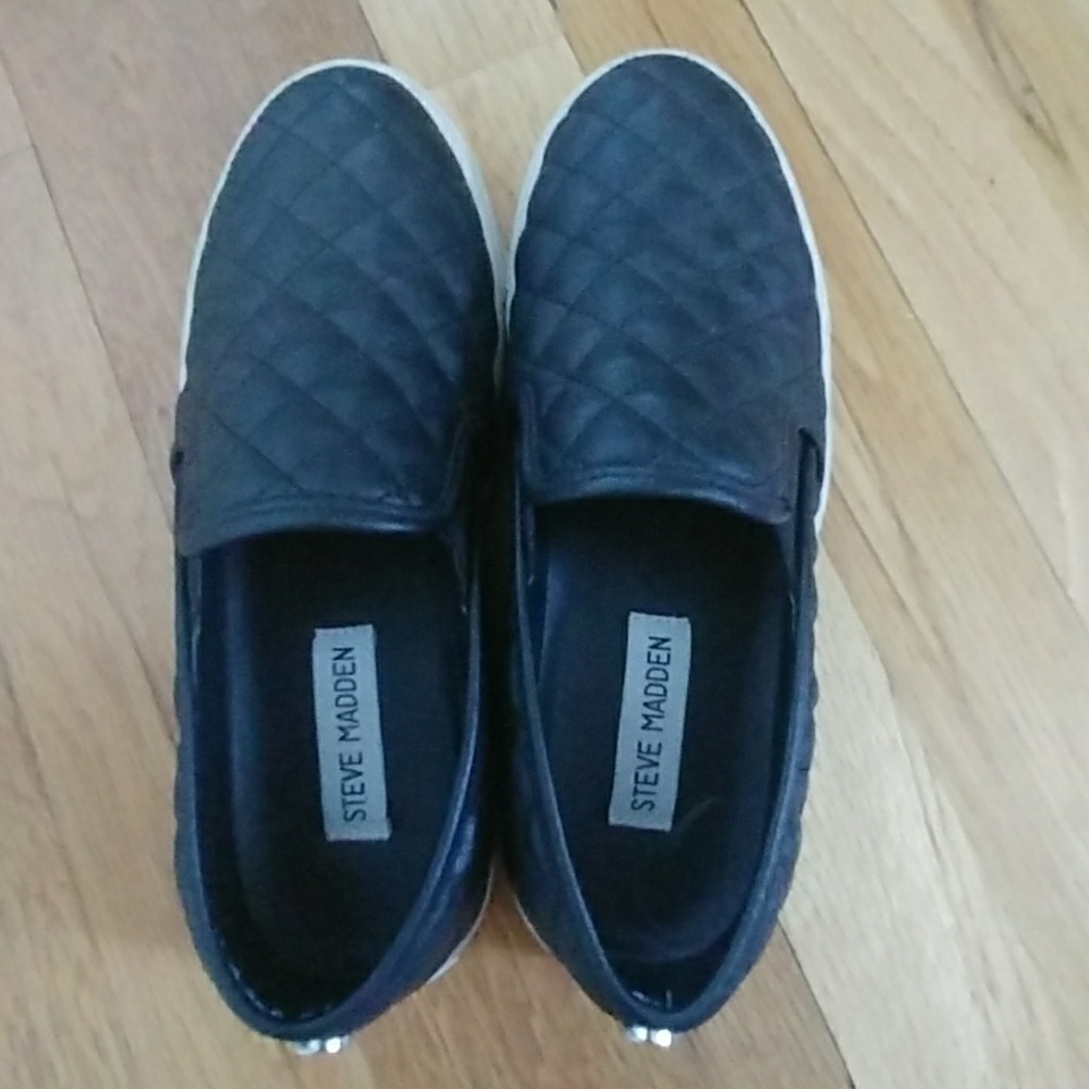 Steve Madden Black shoes, worn maybe 2x